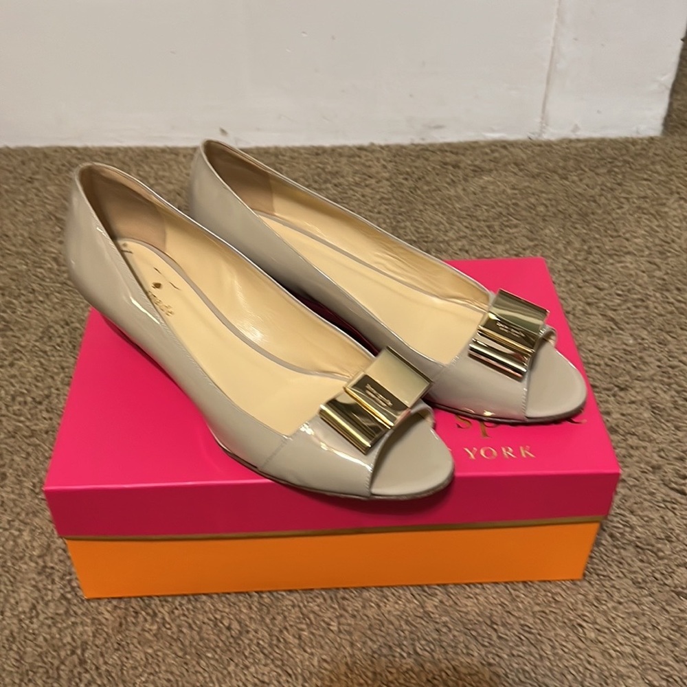 Kate Spade nude patent wedges